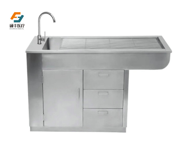不（bú）鏽鋼多功能（néng）處置台